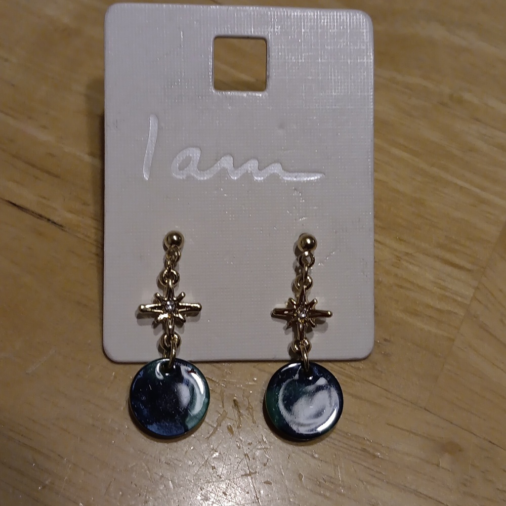 Green Marble Earrings NWT ✨️